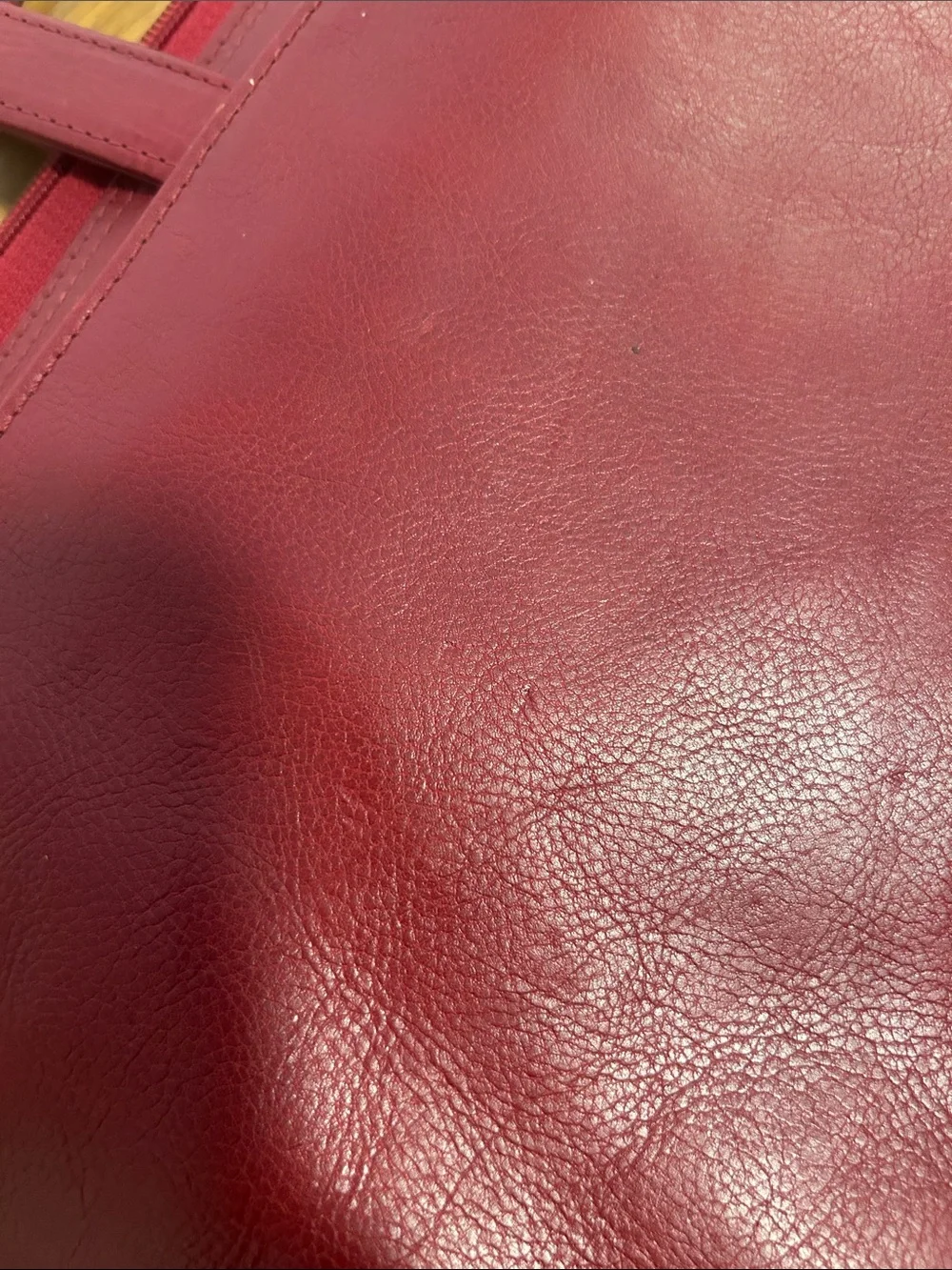 Wilsons Leather sleek leather